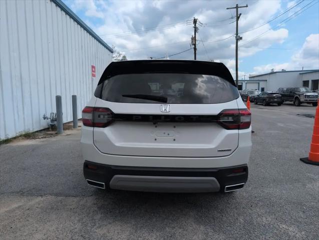 2023 Honda Pilot 2WD Touring