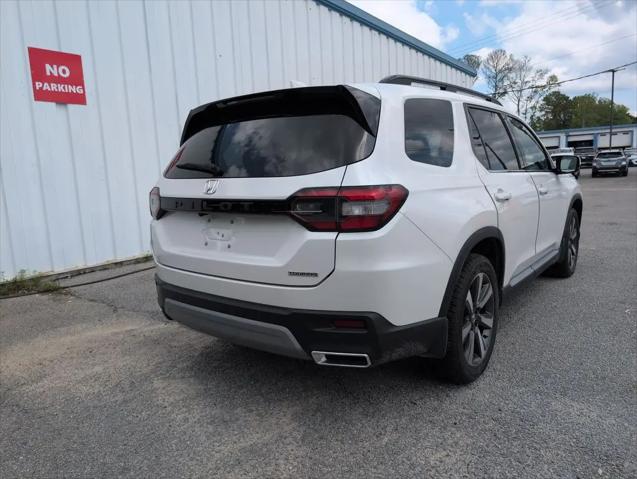 2023 Honda Pilot 2WD Touring