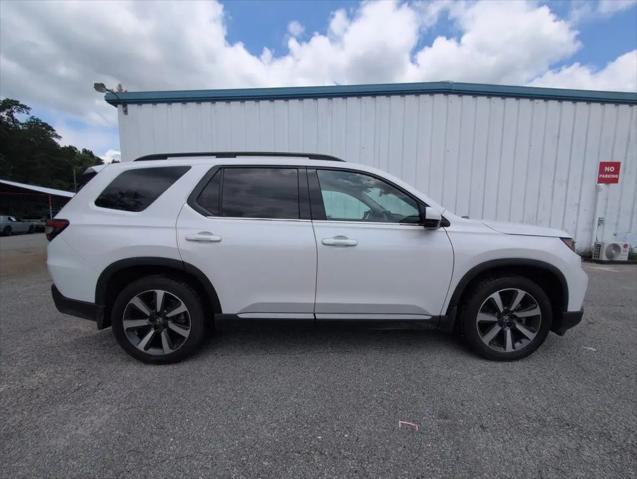 2023 Honda Pilot 2WD Touring