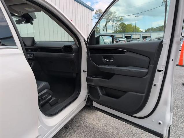 2023 Honda Pilot 2WD Touring