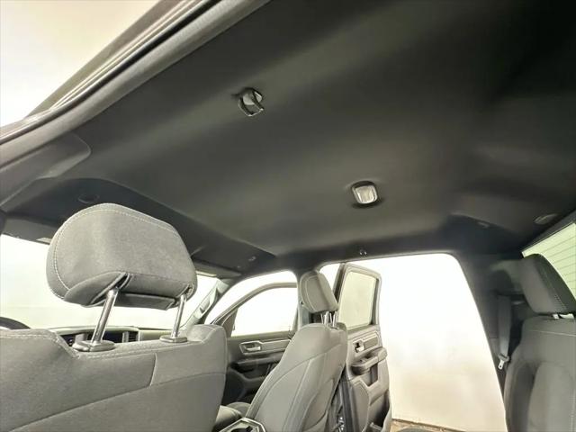 2021 Ram 1500 Big Horn Crew Cab 4x4 5'7" Box