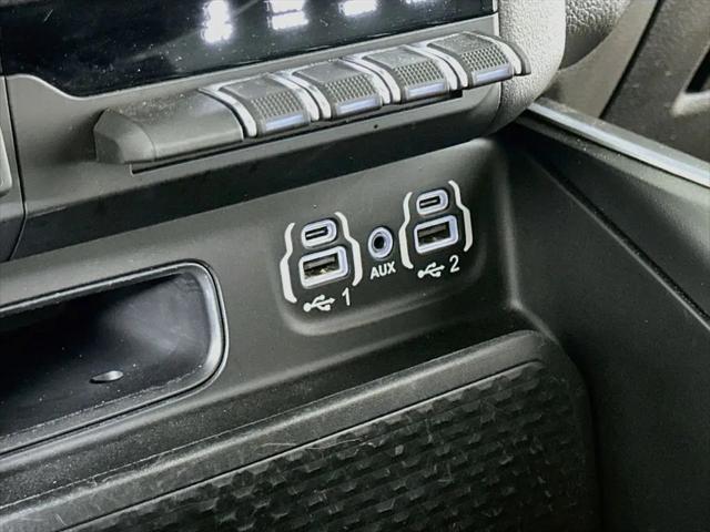 2021 Ram 1500 Big Horn Crew Cab 4x4 5'7" Box