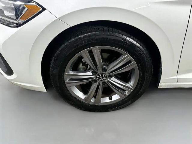 2023 Volkswagen Jetta 1.5T SE