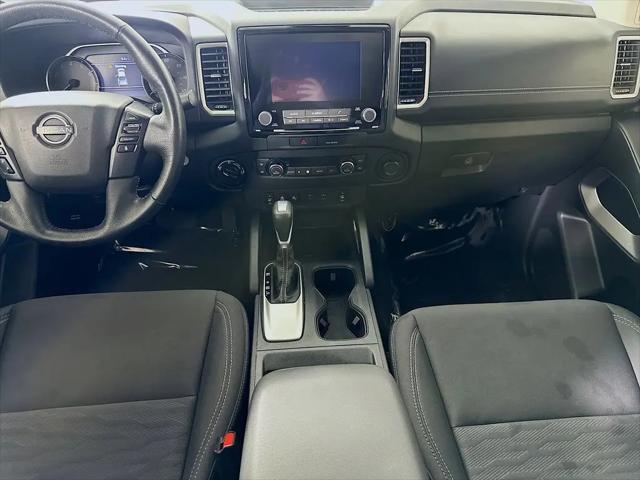2022 Nissan Frontier Crew Cab SV 4x4