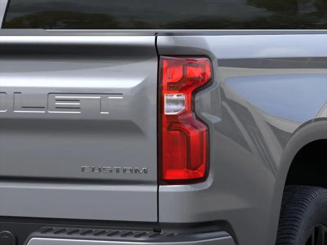 2026 Chevrolet Silverado 1500 2WD Crew Cab Short Bed Custom