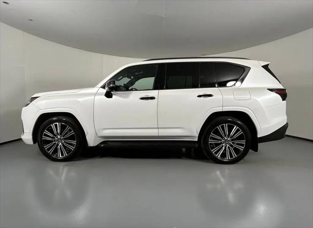 2023 Lexus LX Luxury