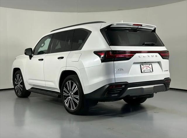 2023 Lexus LX Luxury