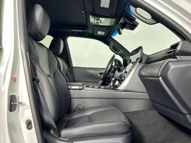 2023 Lexus LX Luxury
