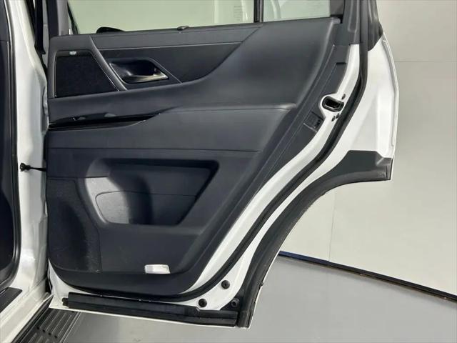 2023 Lexus LX Luxury