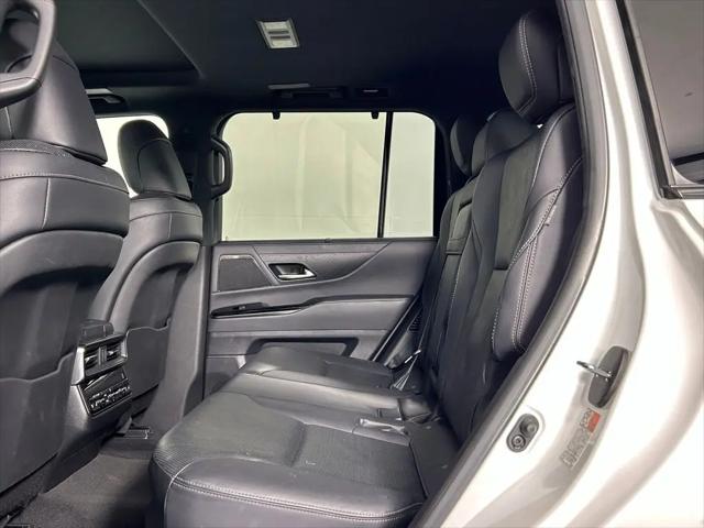 2023 Lexus LX Luxury