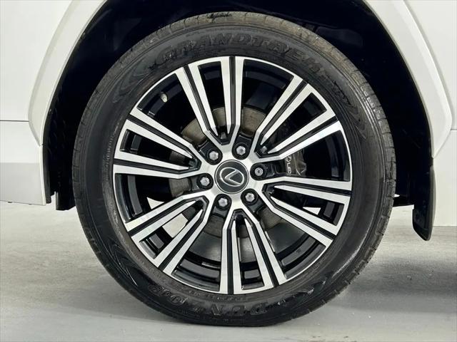 2023 Lexus LX Luxury