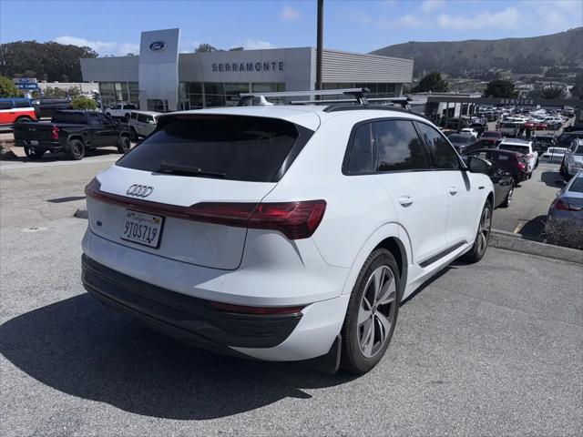 2024 Audi e-tron Premium quattro