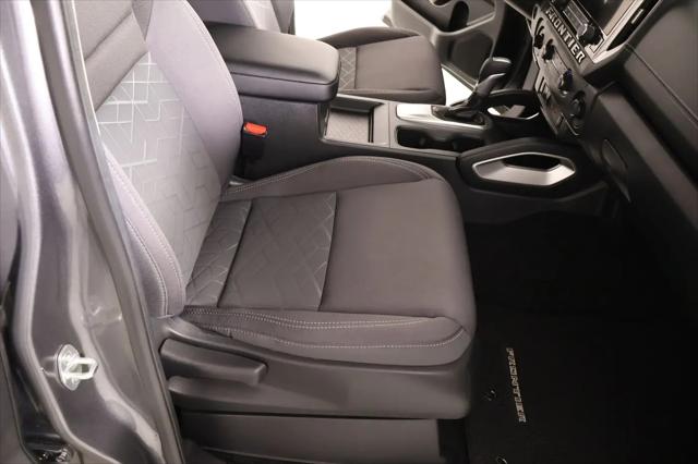 2025 Nissan Frontier Crew Cab SV 4x4