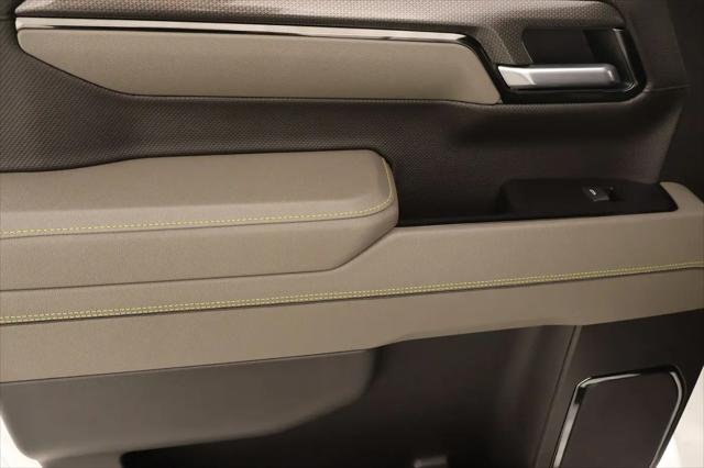 2025 Chevrolet Silverado 1500 4WD Crew Cab Short Bed ZR2