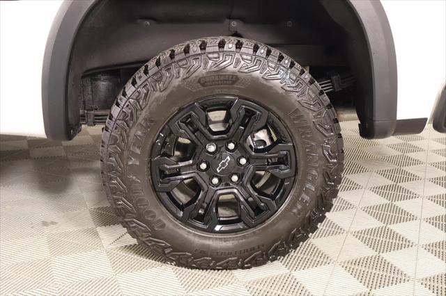 2025 Chevrolet Silverado 1500 4WD Crew Cab Short Bed ZR2