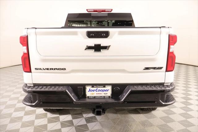 2025 Chevrolet Silverado 1500 4WD Crew Cab Short Bed ZR2