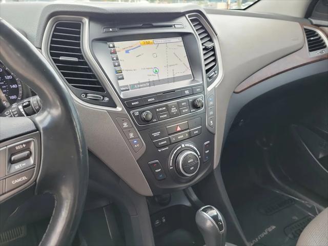 2017 Hyundai Santa Fe SE Ultimate