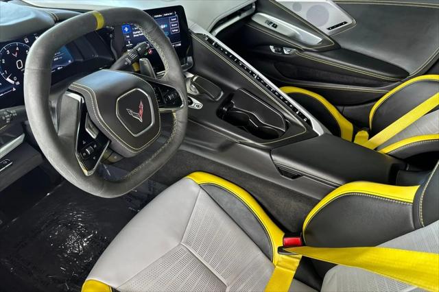 2022 Chevrolet Corvette Stingray RWD Convertible 3LT
