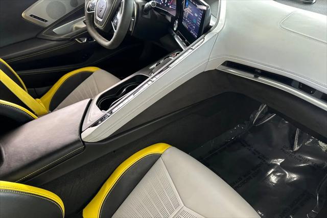 2022 Chevrolet Corvette Stingray RWD Convertible 3LT