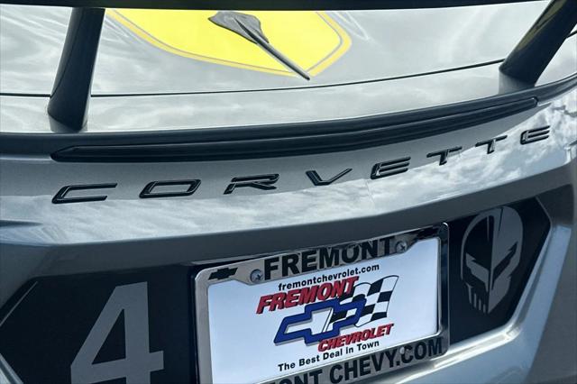 2022 Chevrolet Corvette Stingray RWD Convertible 3LT