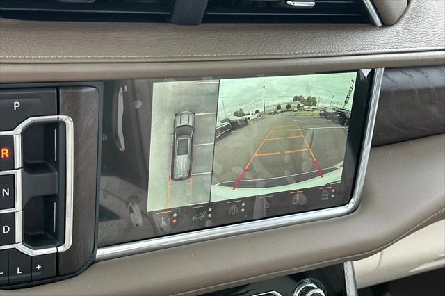 2024 GMC Yukon 4WD Denali