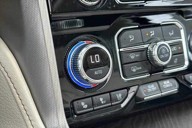 2024 GMC Yukon 4WD Denali