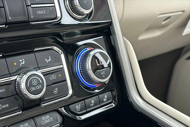 2024 GMC Yukon 4WD Denali