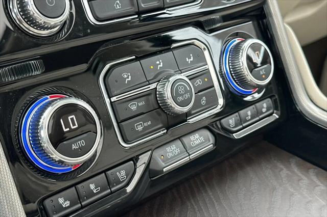 2024 GMC Yukon 4WD Denali
