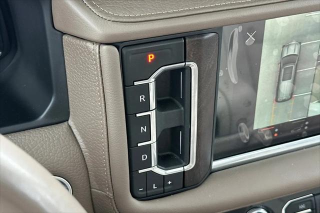 2024 GMC Yukon 4WD Denali