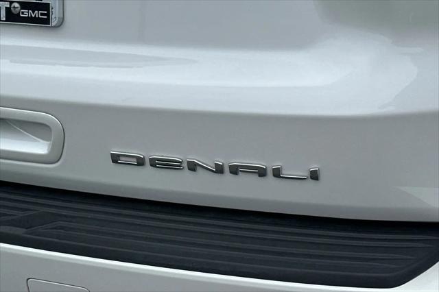 2024 GMC Yukon 4WD Denali