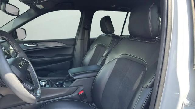 2024 Jeep Grand Cherokee Altitude 4x4