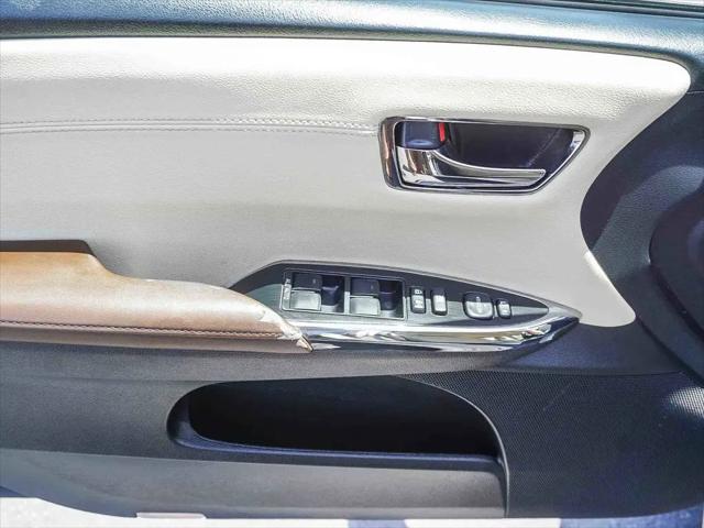 2016 Toyota Avalon XLE