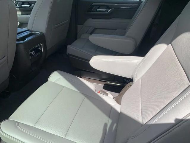 2025 GMC Yukon XL 2WD Elevation