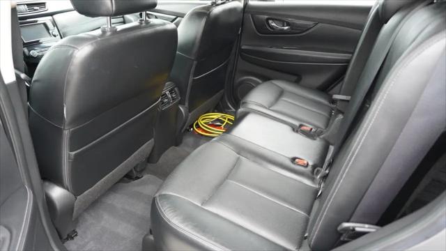 2017 Nissan Rogue SL