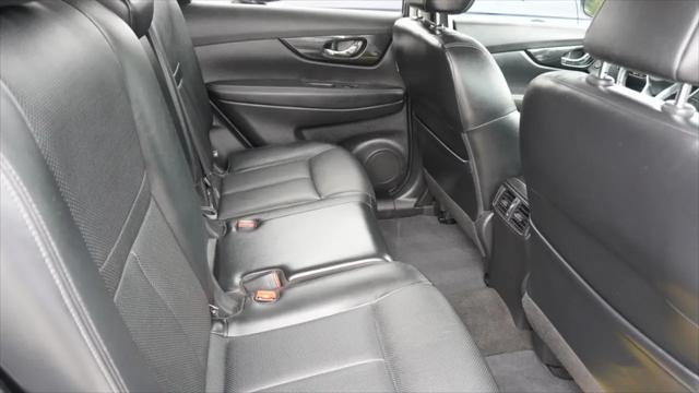 2017 Nissan Rogue SL