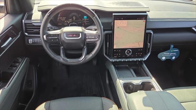 2025 GMC Acadia AWD AT4