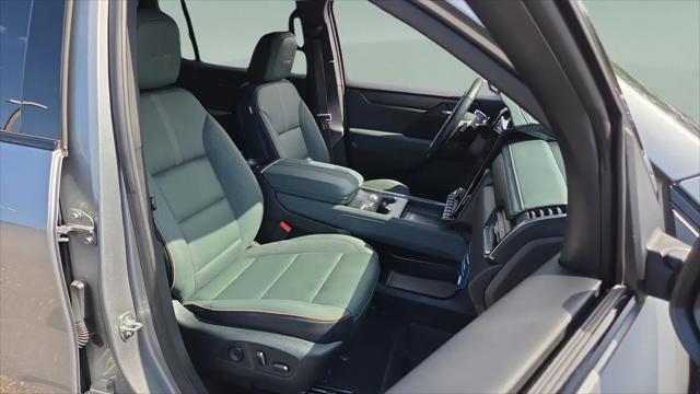 2025 GMC Acadia AWD AT4