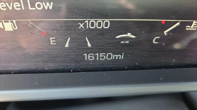 2025 GMC Acadia AWD AT4