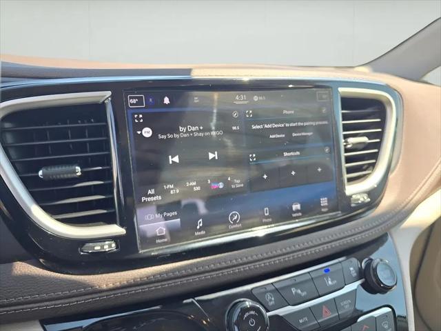 2021 Chrysler Pacifica Touring