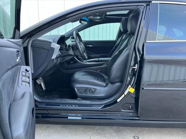 2019 Toyota Avalon XSE