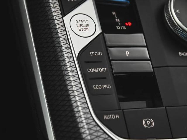2025 BMW M340i xDrive