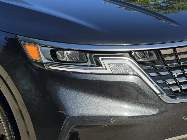 2024 Kia Carnival MPV SX