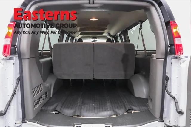 2023 Chevrolet Express Passenger RWD 3500 Extended Wheelbase LS
