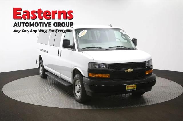 2023 Chevrolet Express Passenger RWD 3500 Extended Wheelbase LS