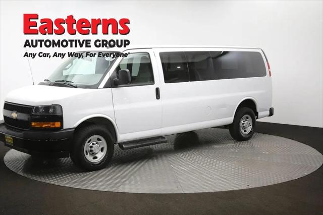 2023 Chevrolet Express Passenger RWD 3500 Extended Wheelbase LS