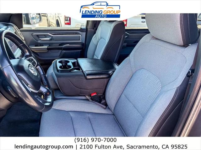 2022 Ram 1500 Big Horn Crew Cab 4x4 5'7" Box