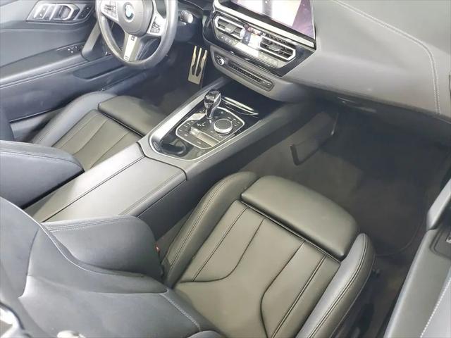 2025 BMW Z4 sDrive30i