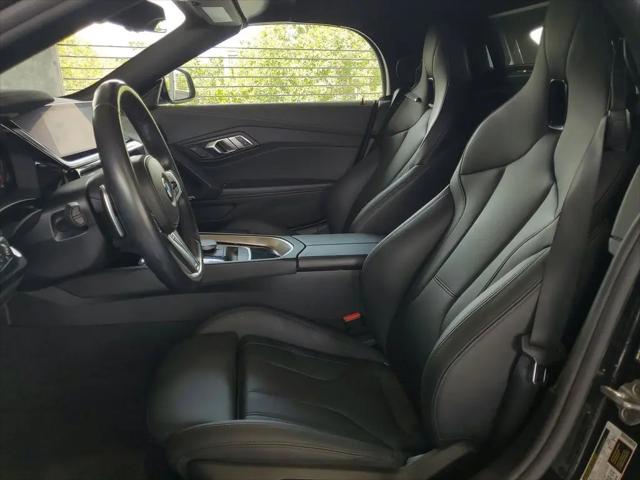 2025 BMW Z4 sDrive30i
