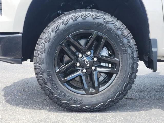 2026 Chevrolet Silverado 1500 4WD Crew Cab Short Bed Custom Trail Boss
