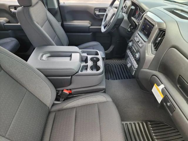 2026 Chevrolet Silverado 1500 4WD Crew Cab Short Bed Custom Trail Boss